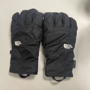 The North Face winter gloves (size M)